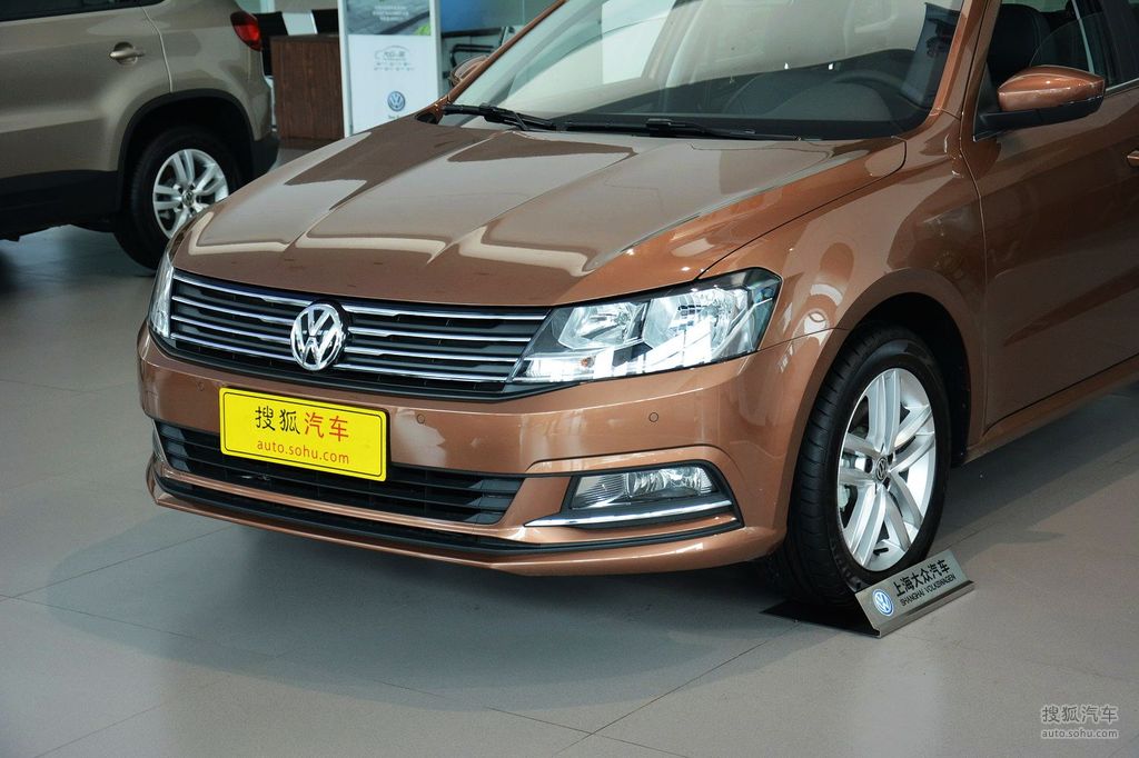 2015款大众朗行1.6l自动舒适型