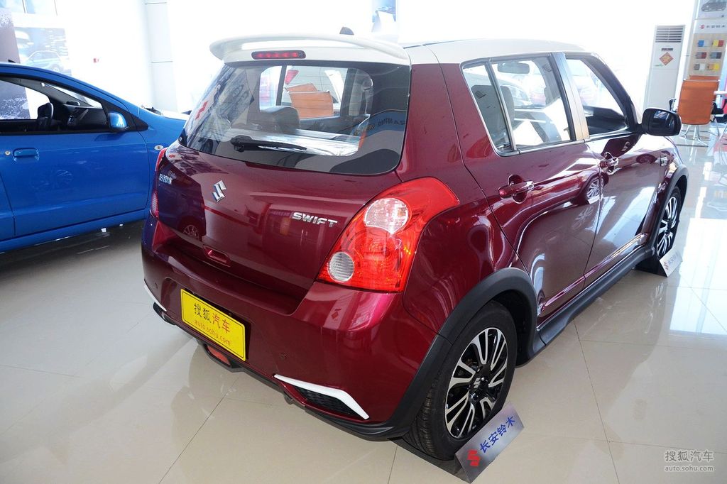 【 铃木雨燕高清图片】_魅力红_外观_搜狐汽车网