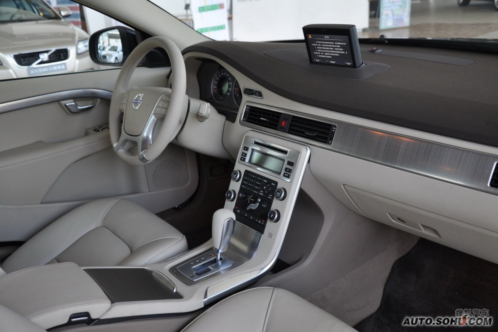 【 沃尔沃s80l高清图片】_深色内饰_内饰_搜狐汽车网