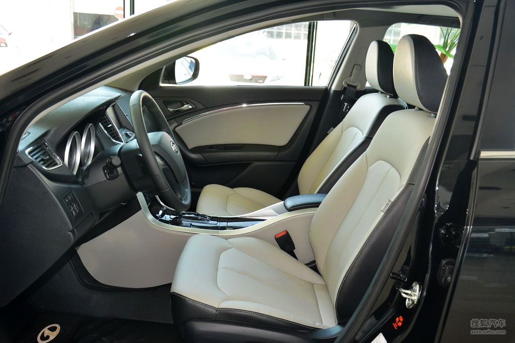 【 奔腾b90高清图片】_2016款 1.