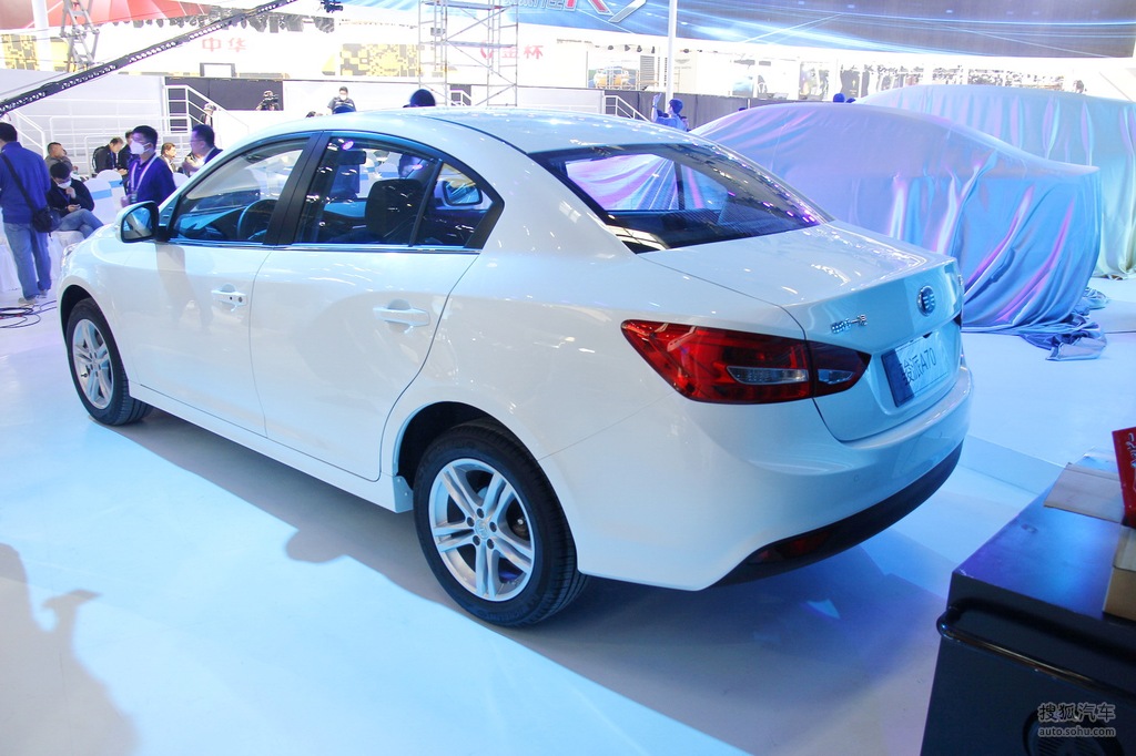 【 一汽骏派a70高清图片】_外观_搜狐汽车网