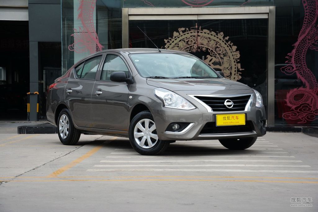 【 日产阳光高清图片】_2015款 1.5xe 手动大师版_铂金灰_外观_搜狐汽