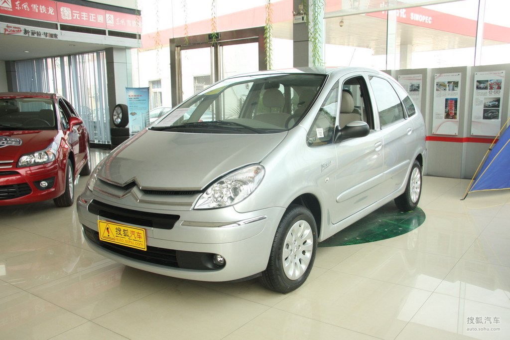 图库 雪铁龙 东风雪铁龙 萨拉毕加索 2008款 2.0l 自动 豪华型 2.