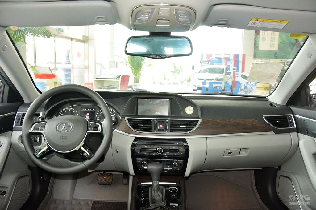 【 江淮瑞风a60高清图片】