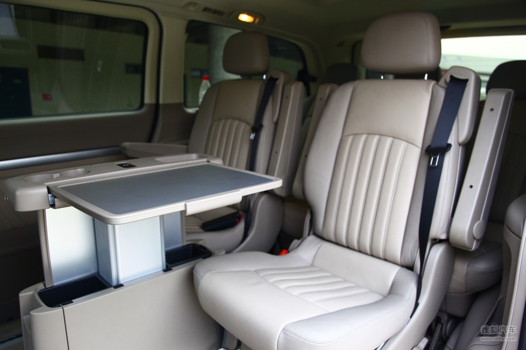 【 奔驰唯雅诺高清图片】_内饰_搜狐汽车网