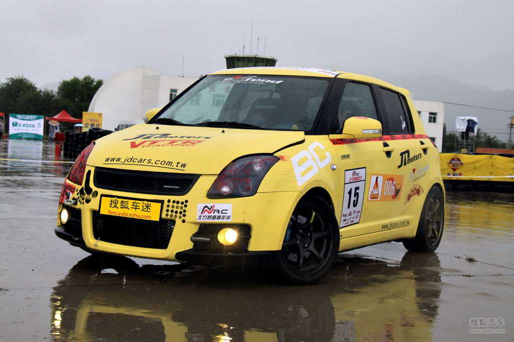 【 铃木雨燕高清图片】_改装_搜狐汽车网