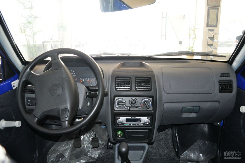 【 众泰江南tt高清图片】_内饰_搜狐汽车网