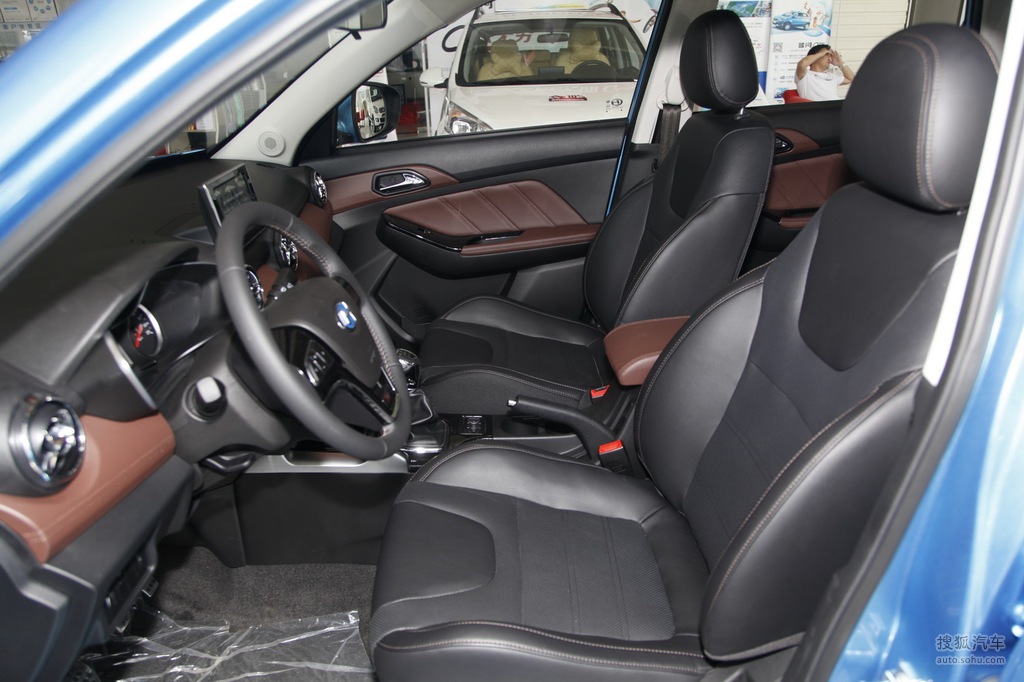 【 昌河q35高清图片】_双色内饰_内饰_搜狐汽车网