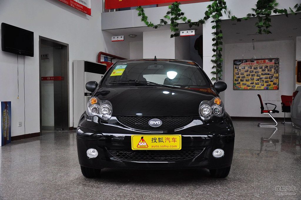 【 比亚迪f0高清图片】_德兰黑_外观_搜狐汽车网