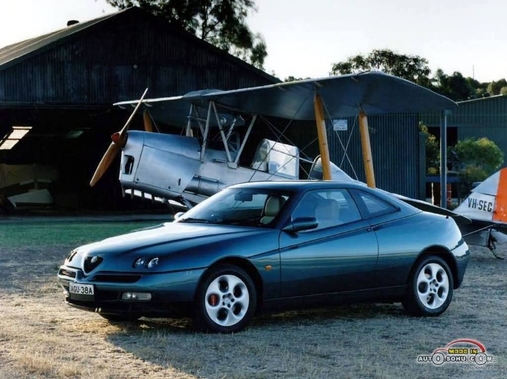 阿尔法罗密欧gtv