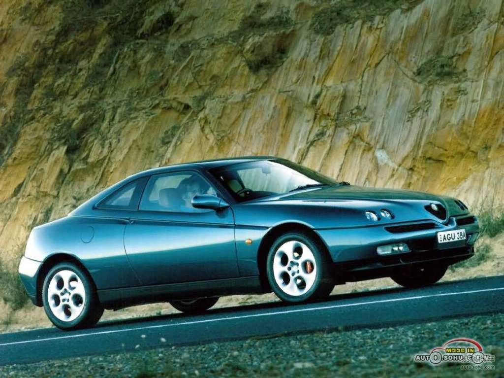 阿尔法罗密欧gtv