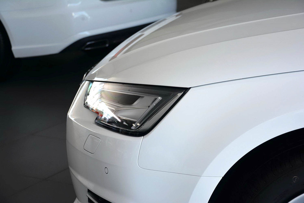 70万     询底价看配置 2017款一汽奥迪 a4l 40tfsi 时尚型