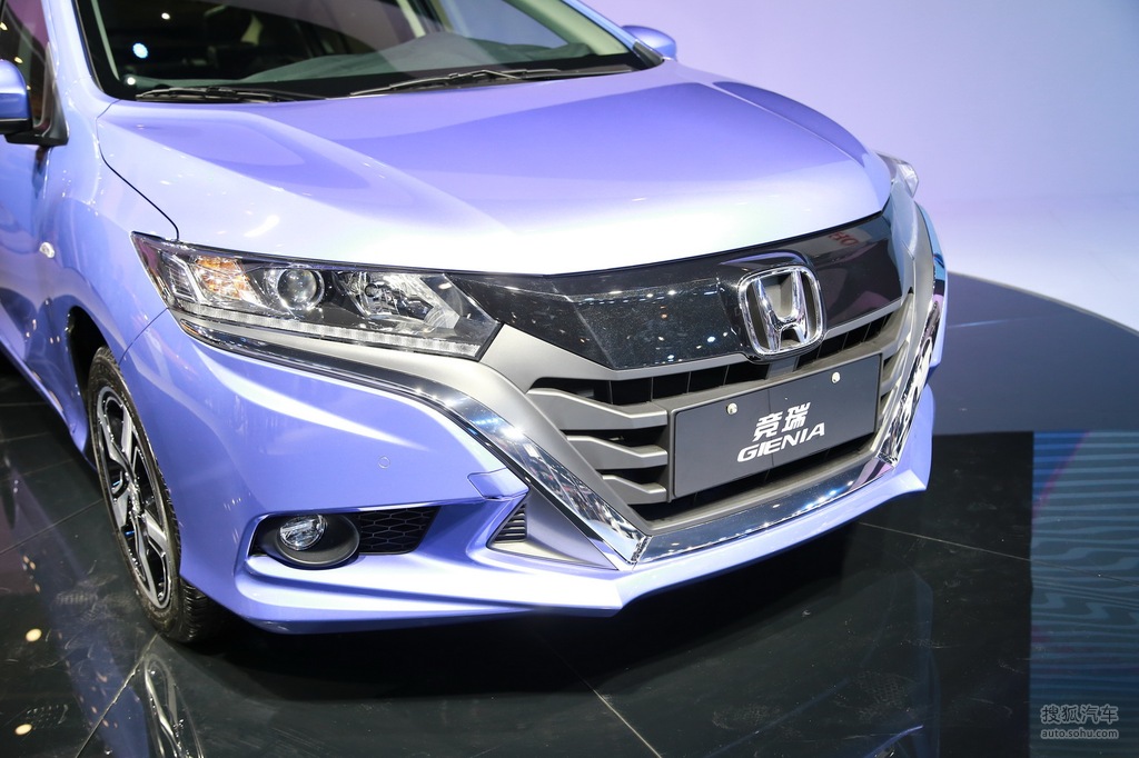 本田竞瑞成都车展实拍前脸特写