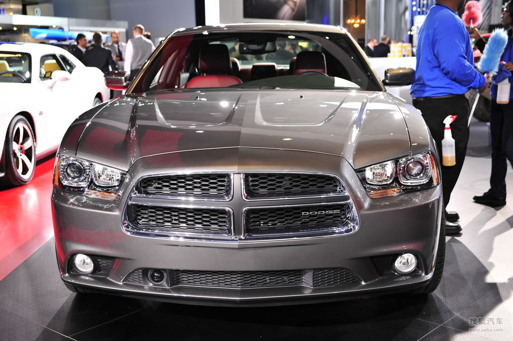 2011款道奇charger北美车展实拍