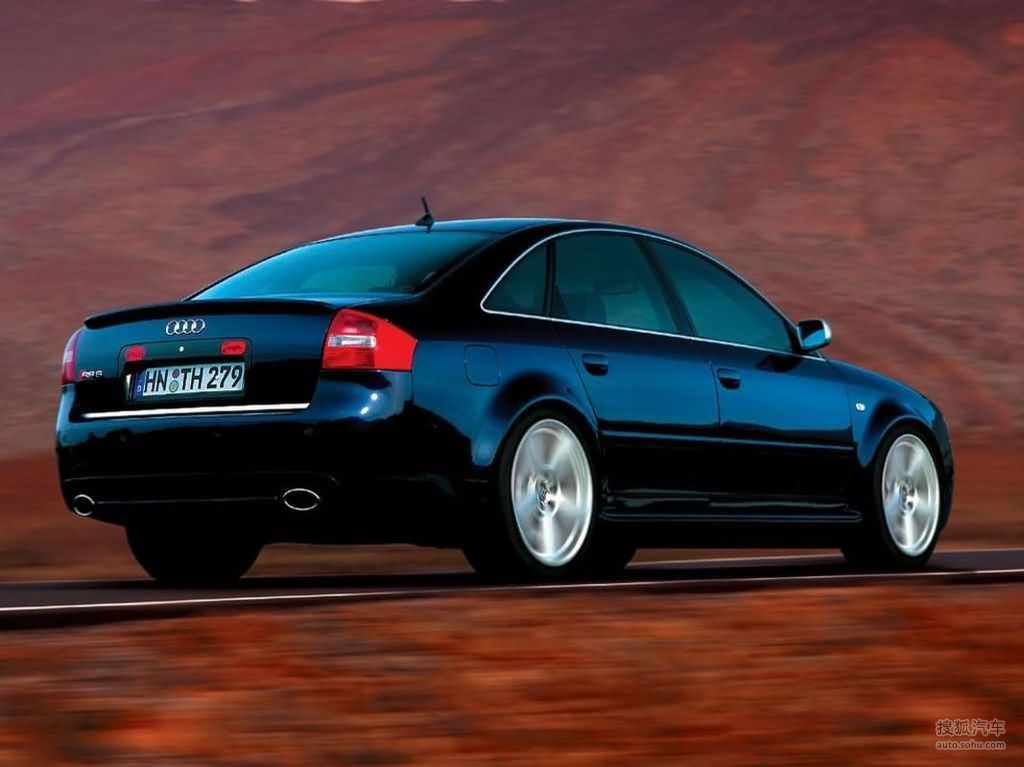 奥迪rs6