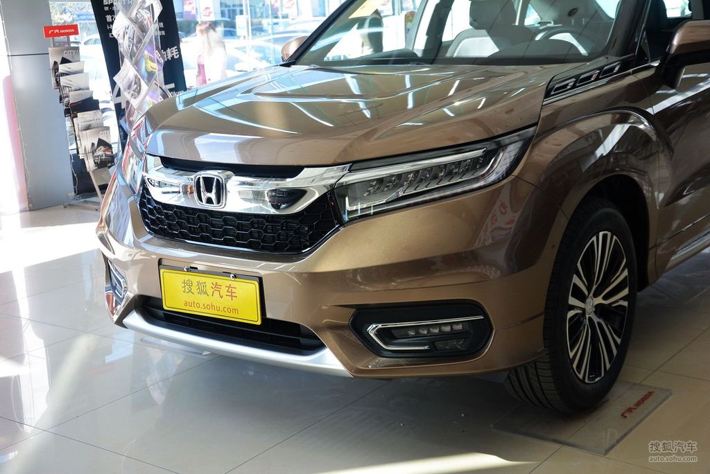 【 本田冠道高清图片】_大漠金_外观_搜狐汽车网