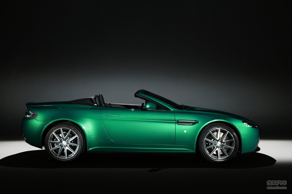 vantage 敞篷版 744574.jpg