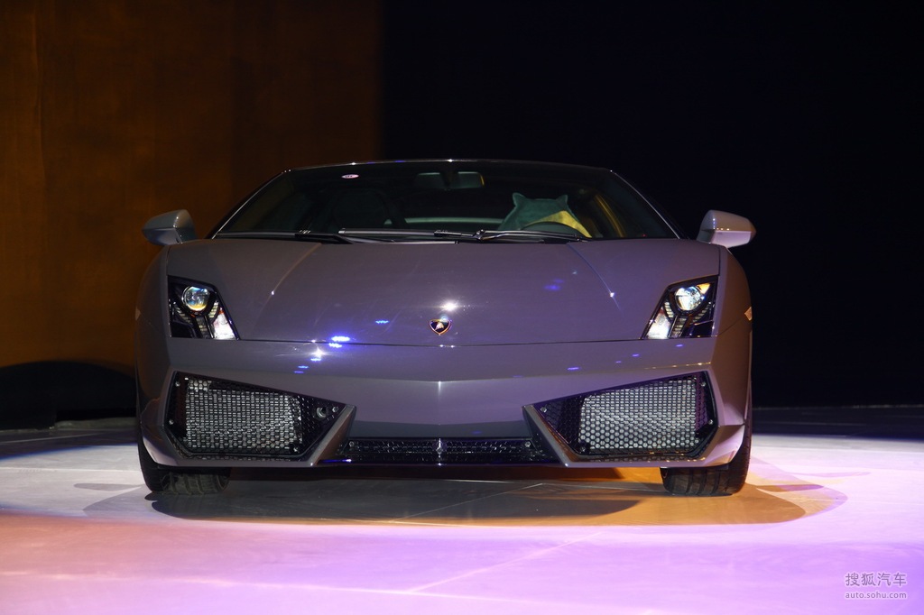 兰博基尼盖拉多lp560-4 bicolore上市发布实拍