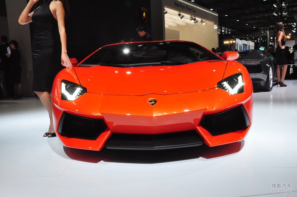 圖庫 蘭博基尼 蘭博基尼 aventador 2017款 aventador s 2015款 lp