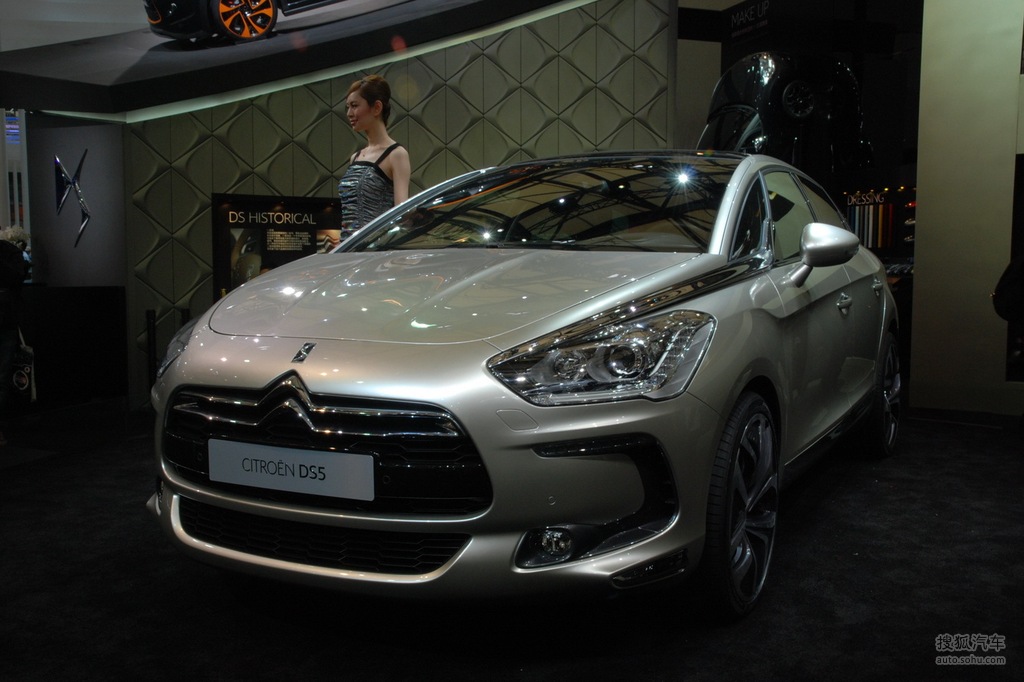 雪铁龙ds5上海车展实拍