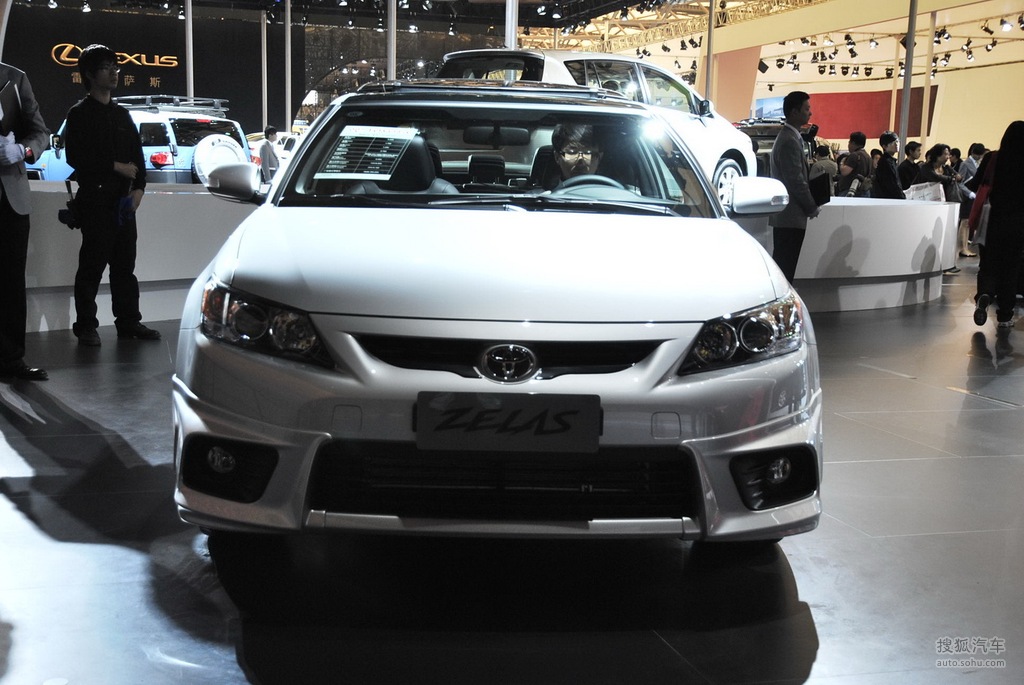 丰田zelas杰路驰