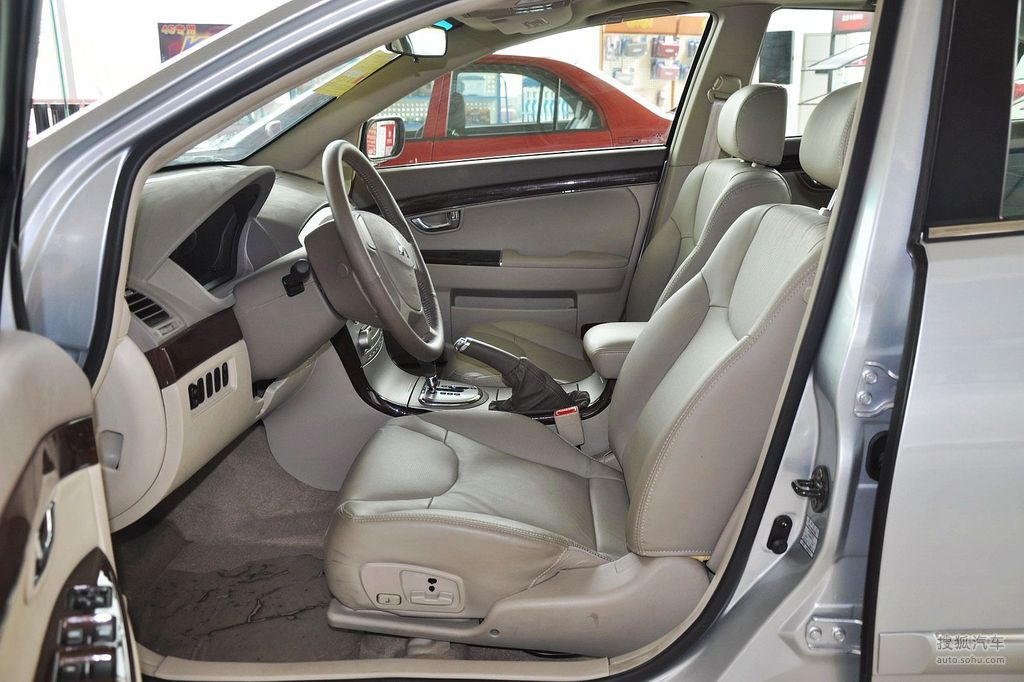【 三菱戈蓝高清图片】_内饰_搜狐汽车网