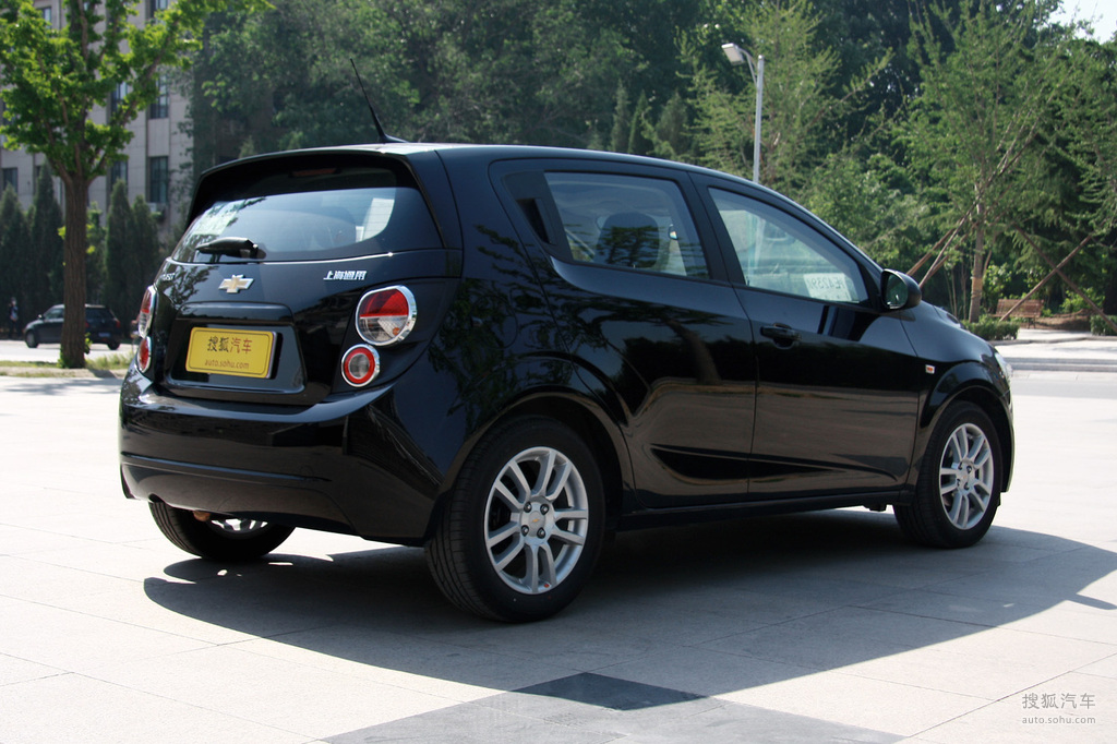 雪佛兰爱唯欧两厢