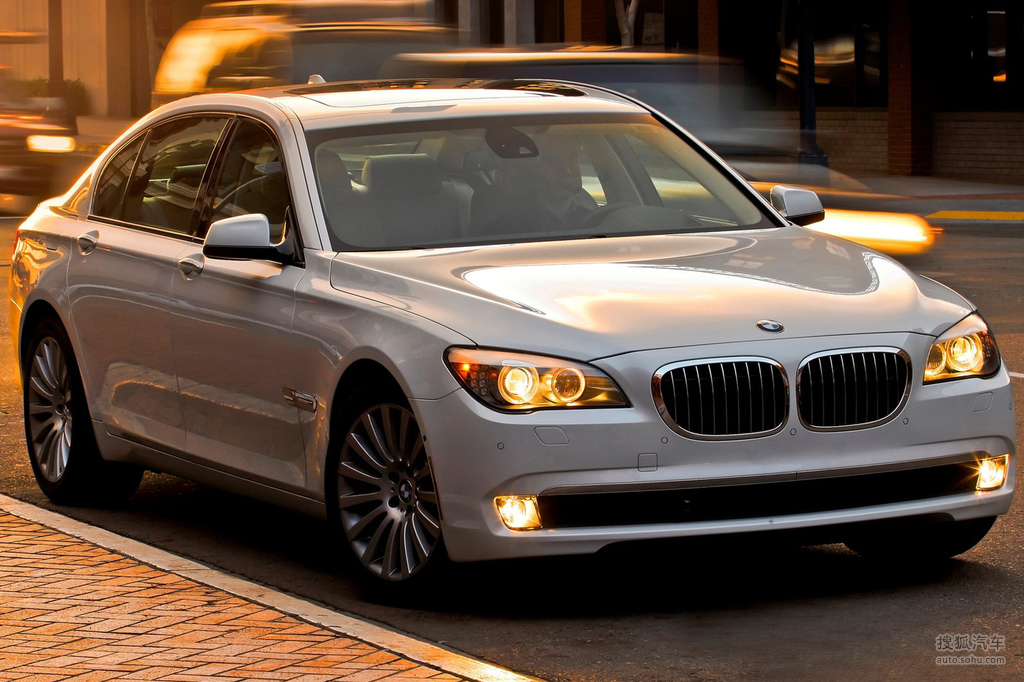 【 宝马7系高清图片】_雪山白_官方_搜狐汽车网