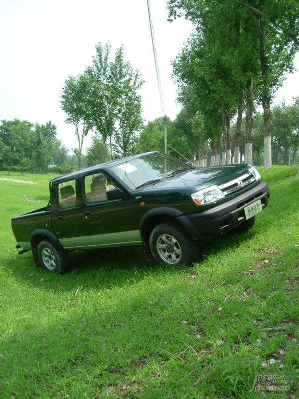 东风郑州日产锐骐皮卡