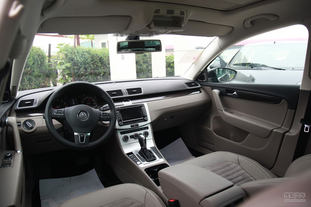 【 大众迈腾高清图片】_咖啡色真皮_内饰_搜狐汽车网