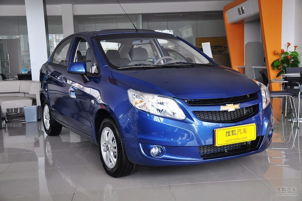 雪佛兰赛欧三厢