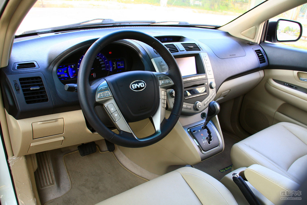 【 比亚迪s6高清图片】_米色内饰_内饰_搜狐汽车网