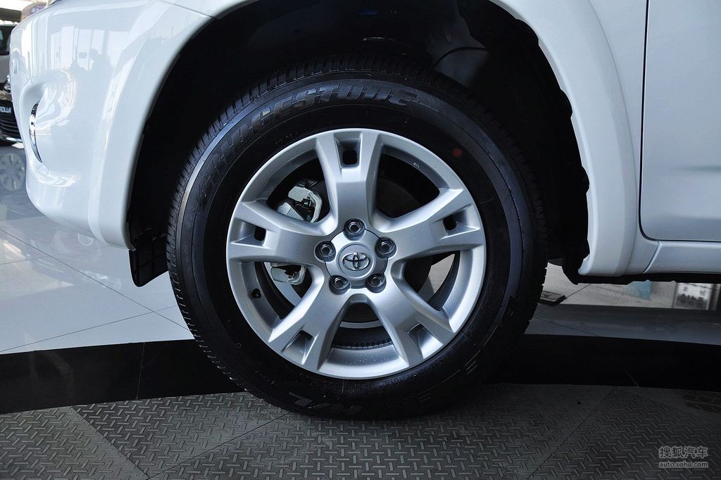 【 丰田rav4荣放高清图片】_2011款 2.