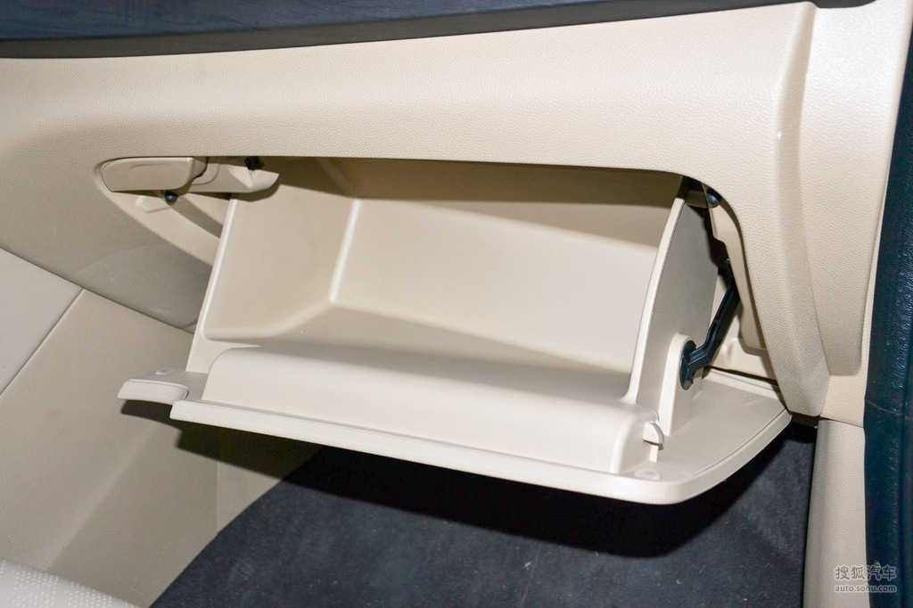 【 宝骏730高清图片】_双色内饰_内饰_搜狐汽车网