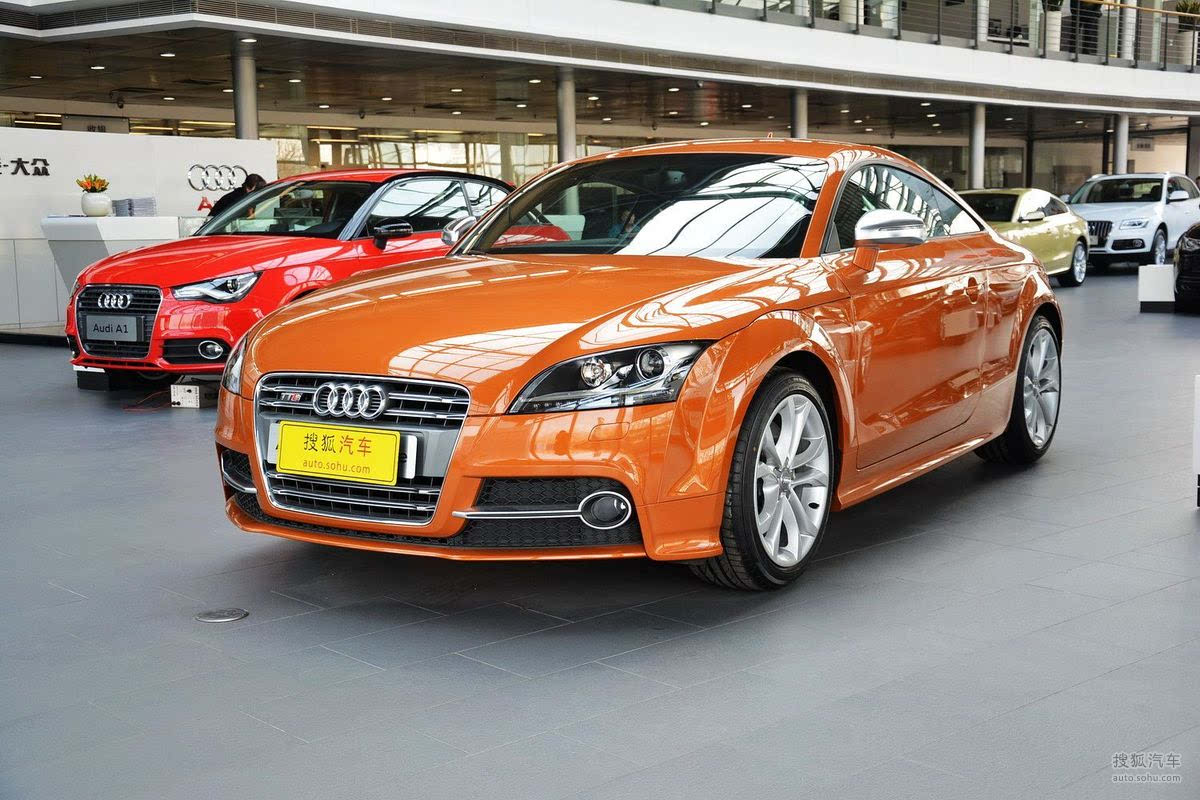 2013款 tts coupe 2.0tfsi quattro