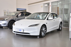 特斯拉Model 3