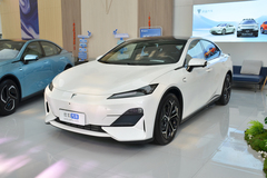 深蓝汽车SL03 增程版