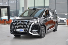 腾势腾势D9 PHEV
