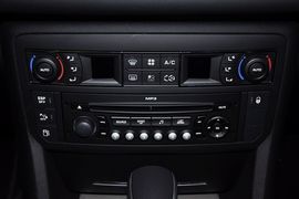   2011款雪铁龙C5东方之旅纪念版 2.3L自动尊驭型