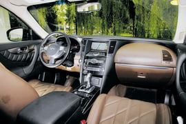   为公路而生 英菲尼迪FX35奥迪Q7对比评测