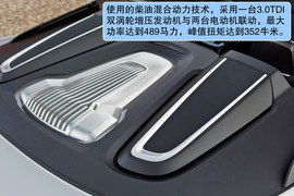   2012款奥迪e-tron Spyder概念车海外试驾实拍