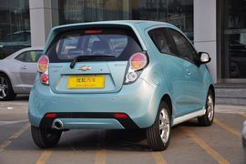   2011款雪佛兰斯帕可 1.0L SE手动版