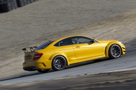   2012款奔驰C63 AMG black series试驾