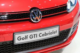 全新大众高尔夫GTI敞篷版日内瓦车展实拍