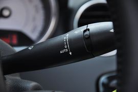 2012款标致308CC 1.6T时尚型