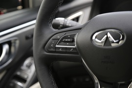   2017款英菲尼迪Q60 2.0T豪华版