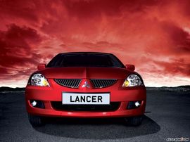   2004款三菱Lancer Statio
