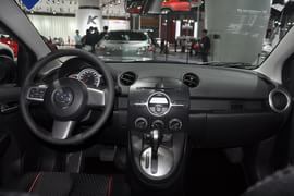   马自达全新Mazda2三厢广州车展实拍