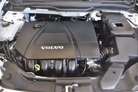   2013款沃尔沃C30 2.0L炫动款到店实拍