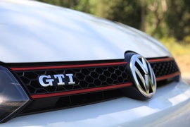 2013款高尔夫GTI敞篷版试驾